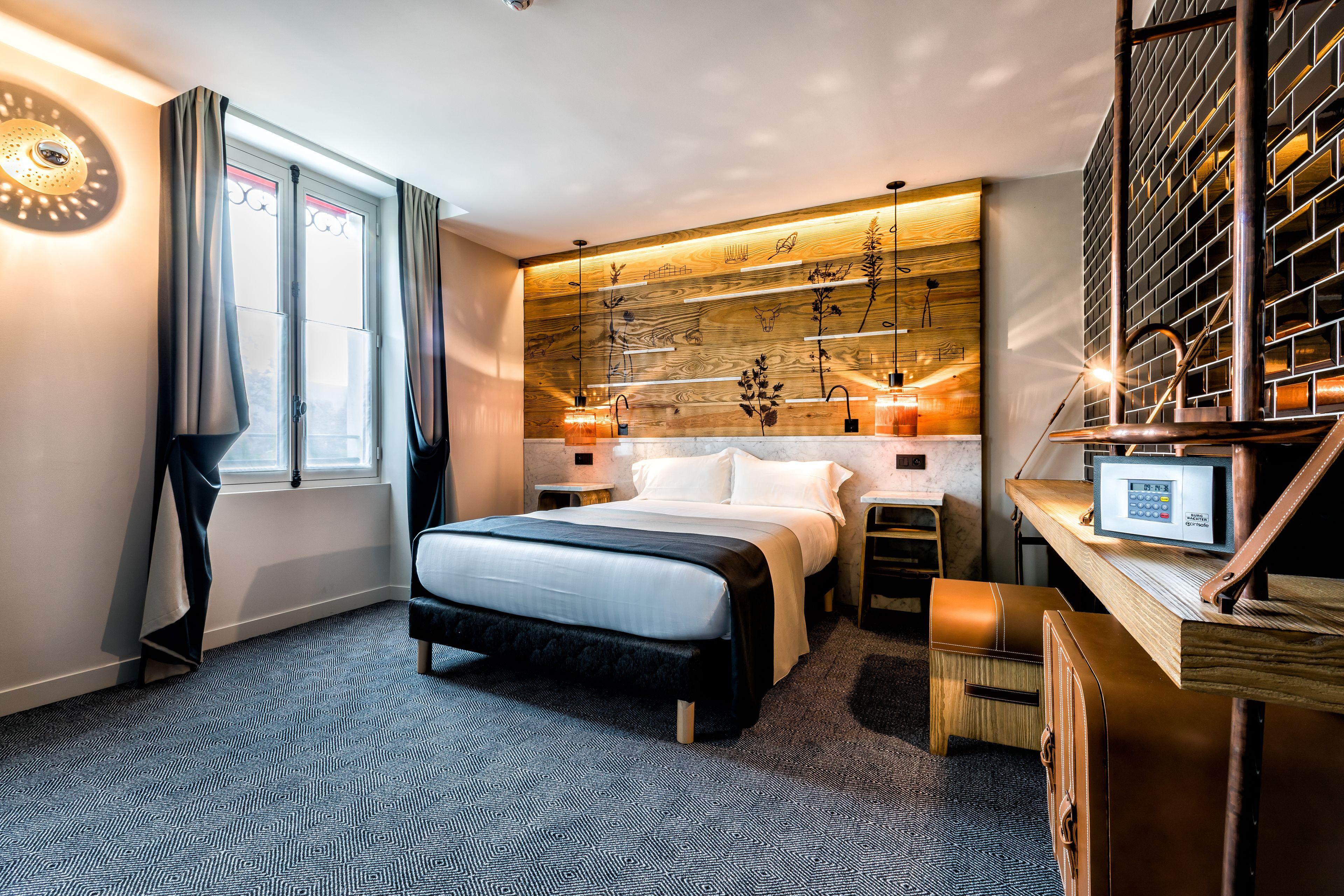 Restaurant Au Boeuf Couronne Hotel Paris